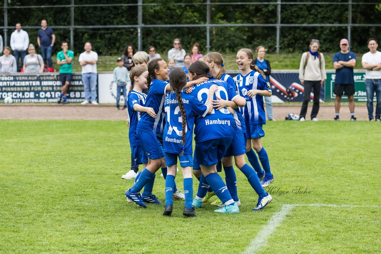 Bild 727 - Loewinnen Cup